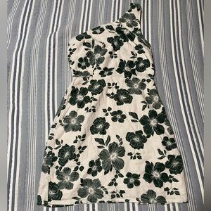 Abercrombie & Fitch green floral lined  One-Shoulder Dress